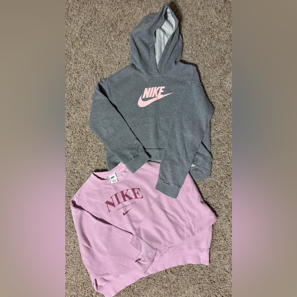 Lot of 2 girls youth Nike sweatshirts